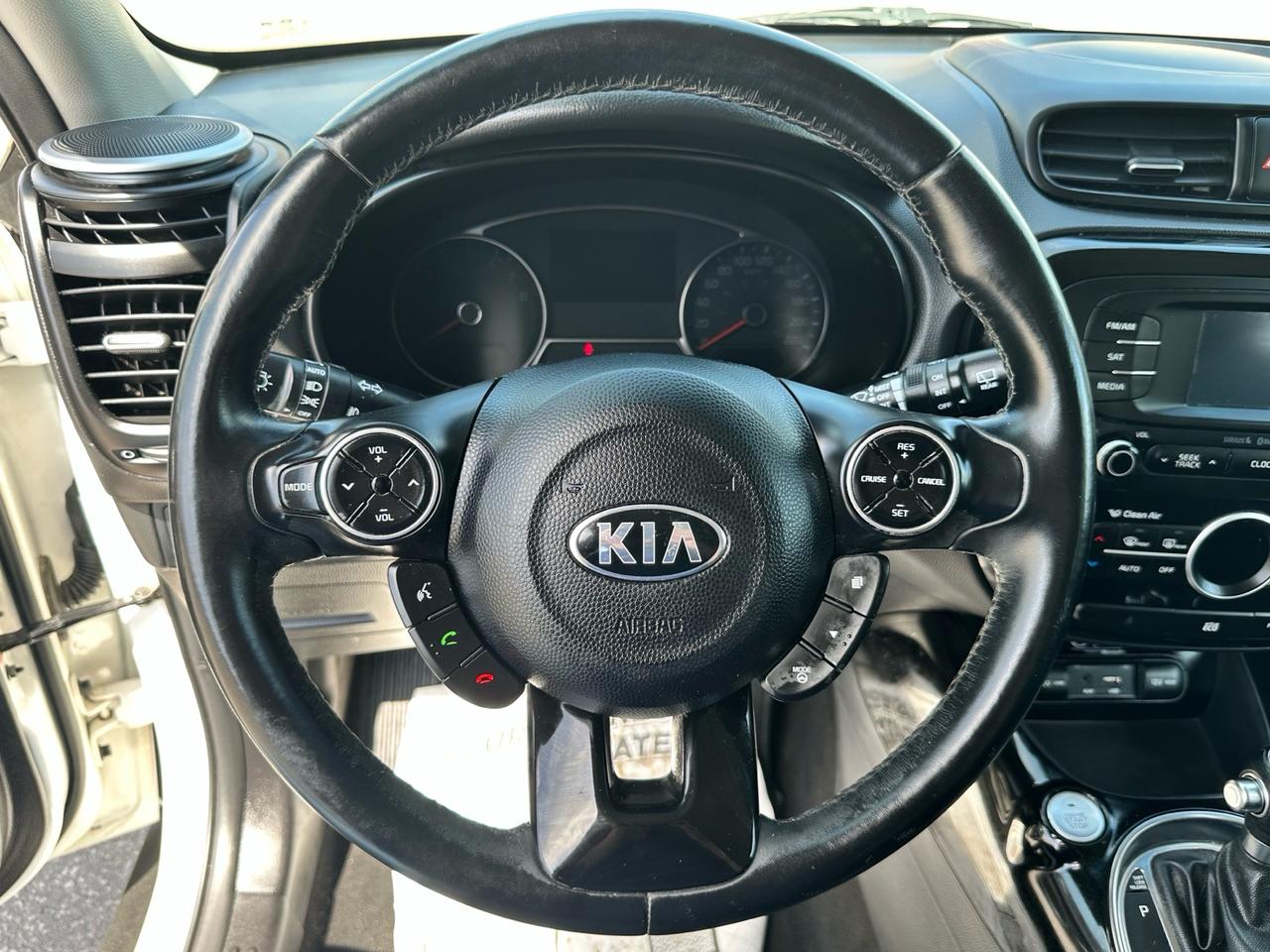 2015 Kia Soul SX ~ LEATHER ~ NO ACCIDENTS ~ CERTIFIED Photo