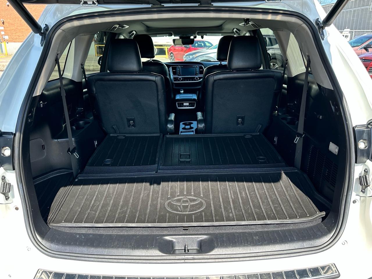 2017 Toyota Highlander Limited ~ 360 CAM ~ JBL ~ PANO ROOF ~ CERTIFIED Photo