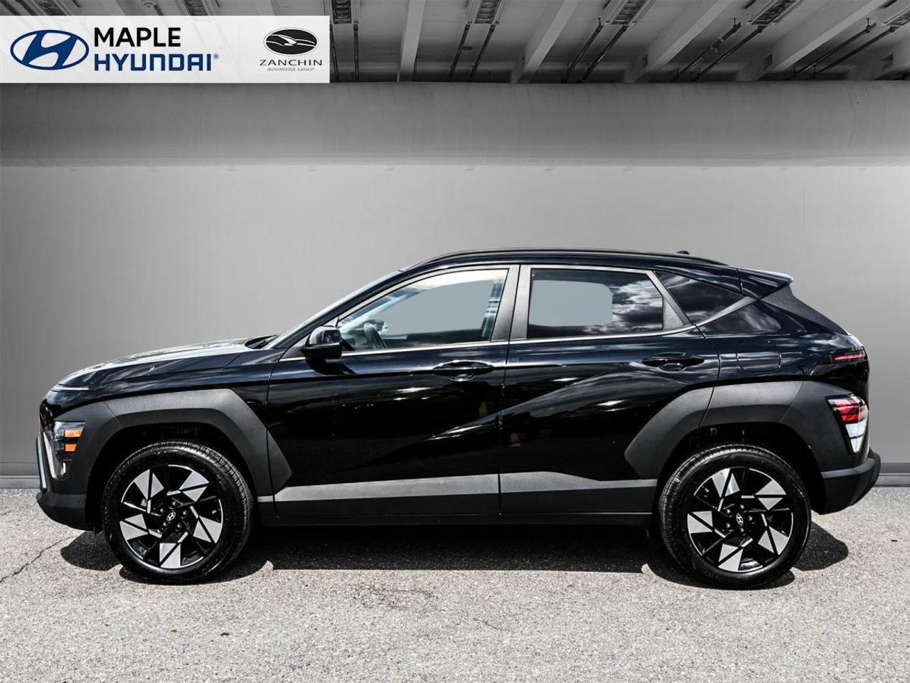 2024 Hyundai KONA PREFERRED AWD   1owner, No Accident, Off-Lease Photo3