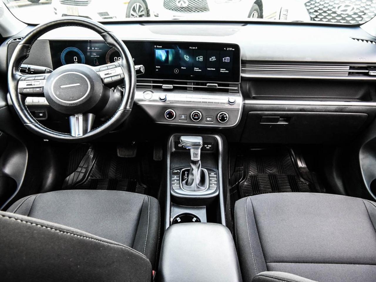 2024 Hyundai KONA PREFERRED AWD   1owner, No Accident, Off-Lease Photo