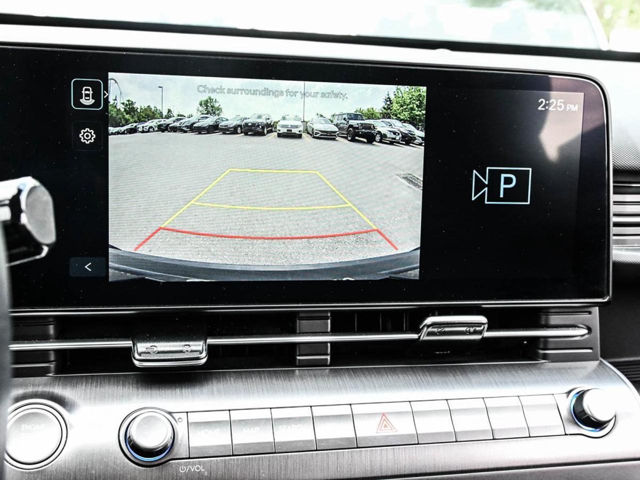 2024 Hyundai KONA PREFERRED AWD   1owner, No Accident, Off-Lease Photo