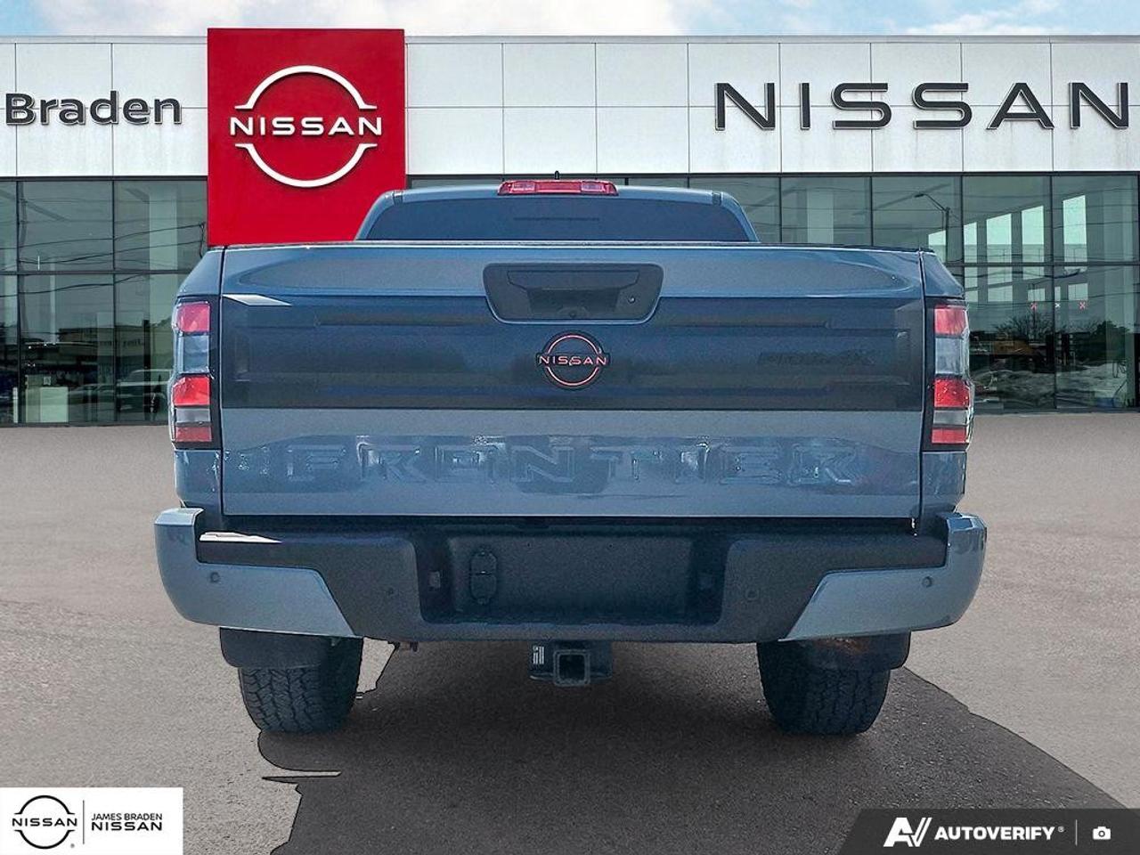 2025 Nissan Frontier Crew Cab 4x4 PRO-4X Photo