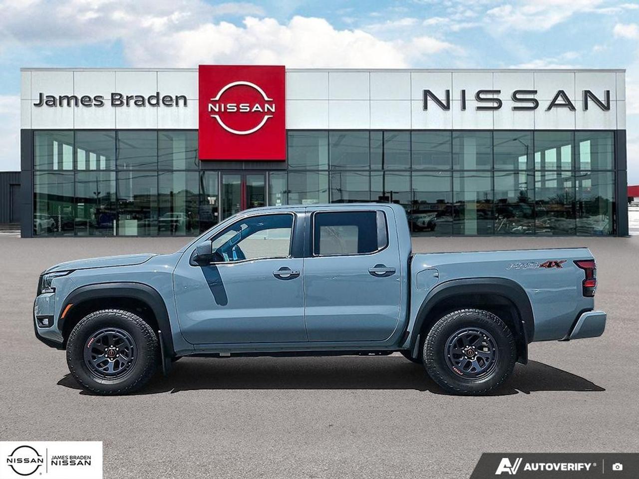 2025 Nissan Frontier Crew Cab 4x4 PRO-4X Photo