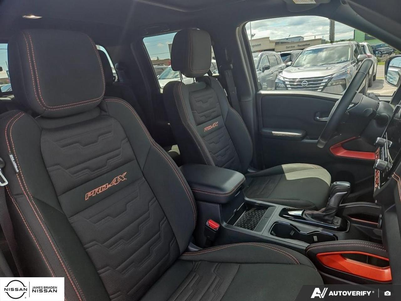 2025 Nissan Frontier Crew Cab 4x4 PRO-4X Photo