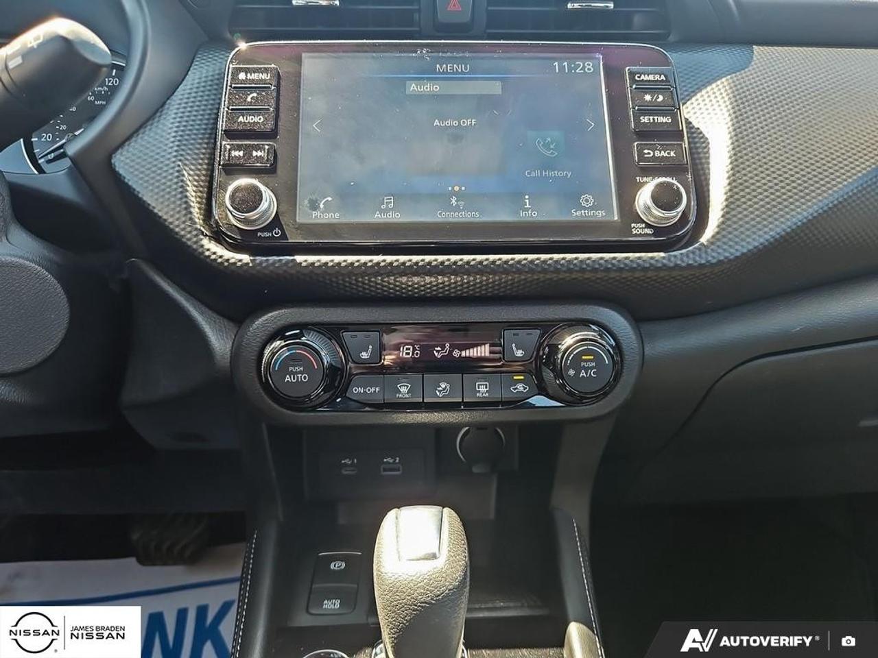 2021 Nissan Kicks SV FWD Photo