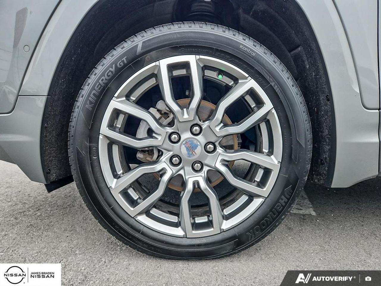 2024 GMC Terrain AWD Denali Photo