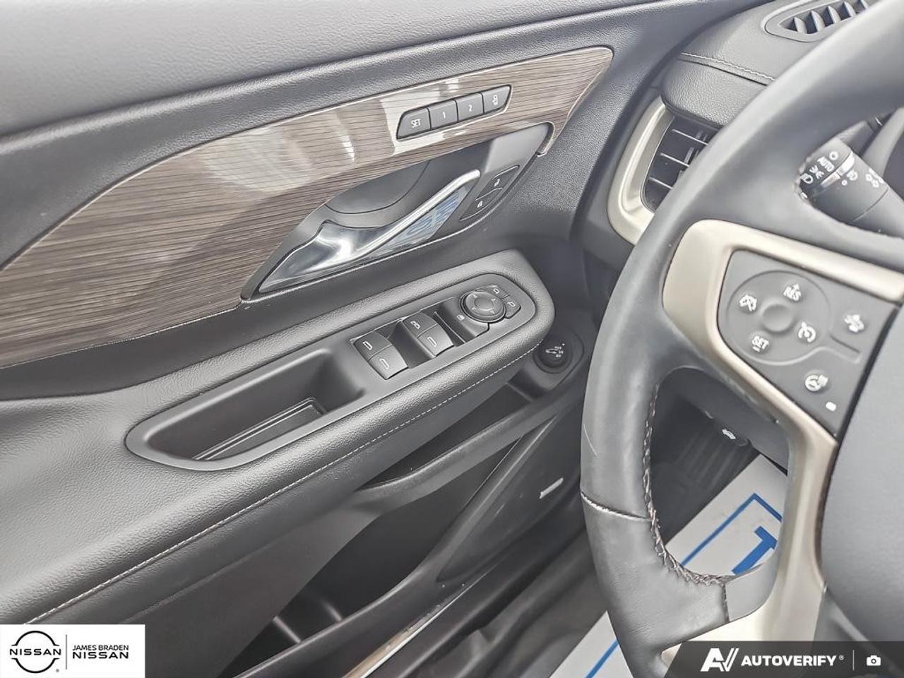 2024 GMC Terrain AWD Denali Photo