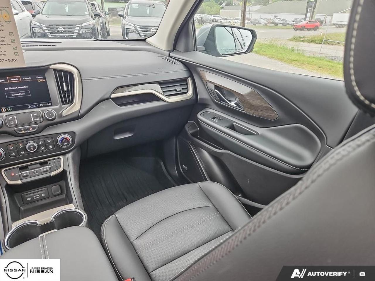 2024 GMC Terrain AWD Denali Photo