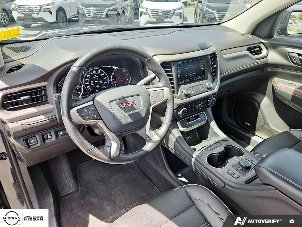 2020 GMC Acadia AWD DENALI Photo