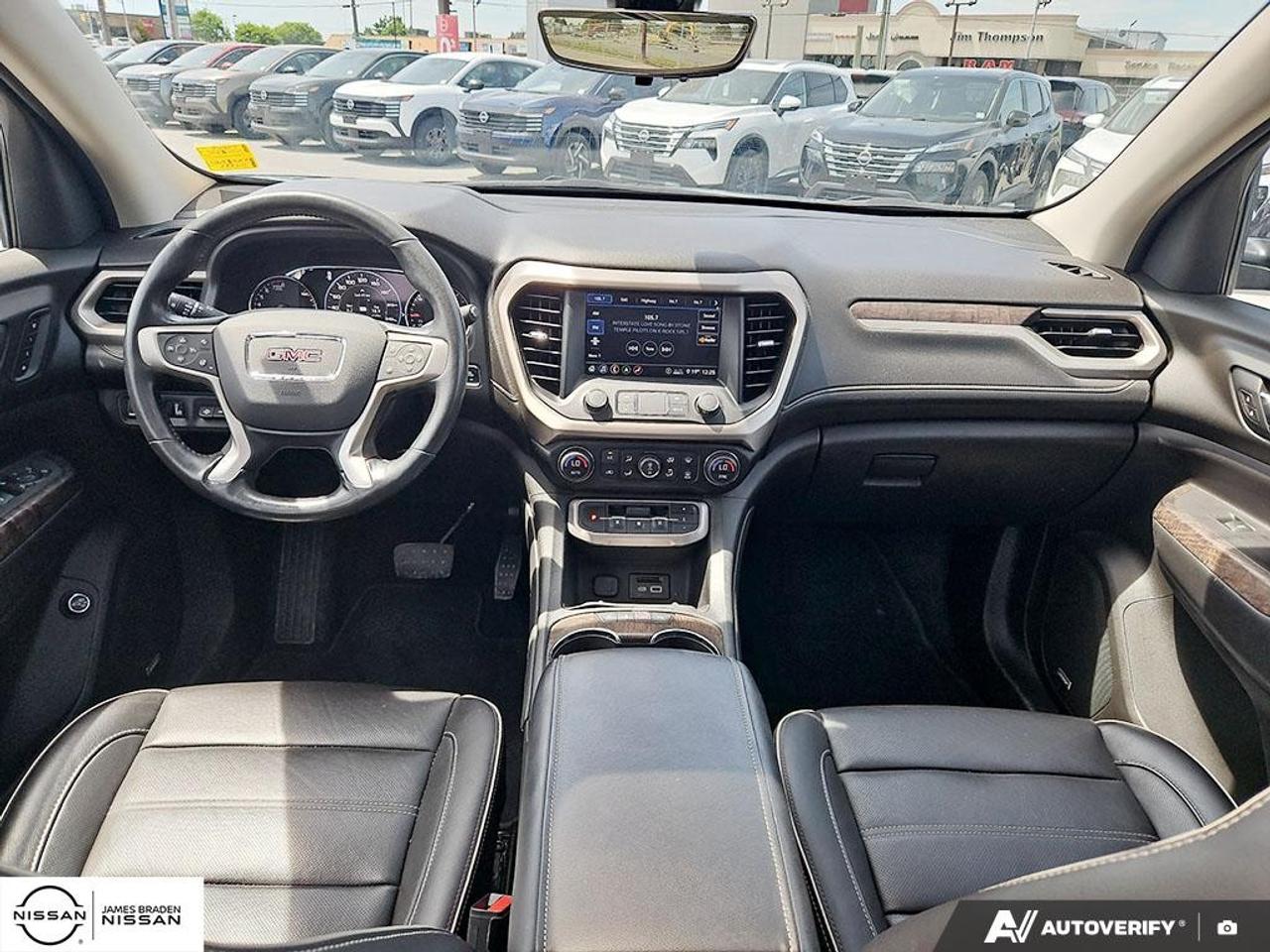 2020 GMC Acadia AWD DENALI Photo