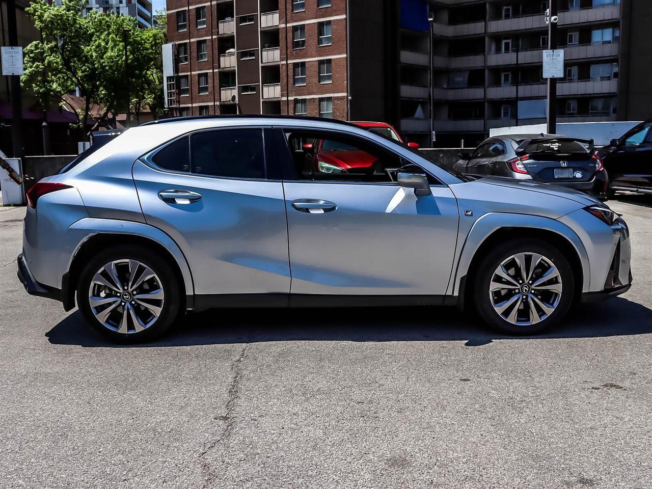 2024 Lexus UX UX 250h CVT Photo2