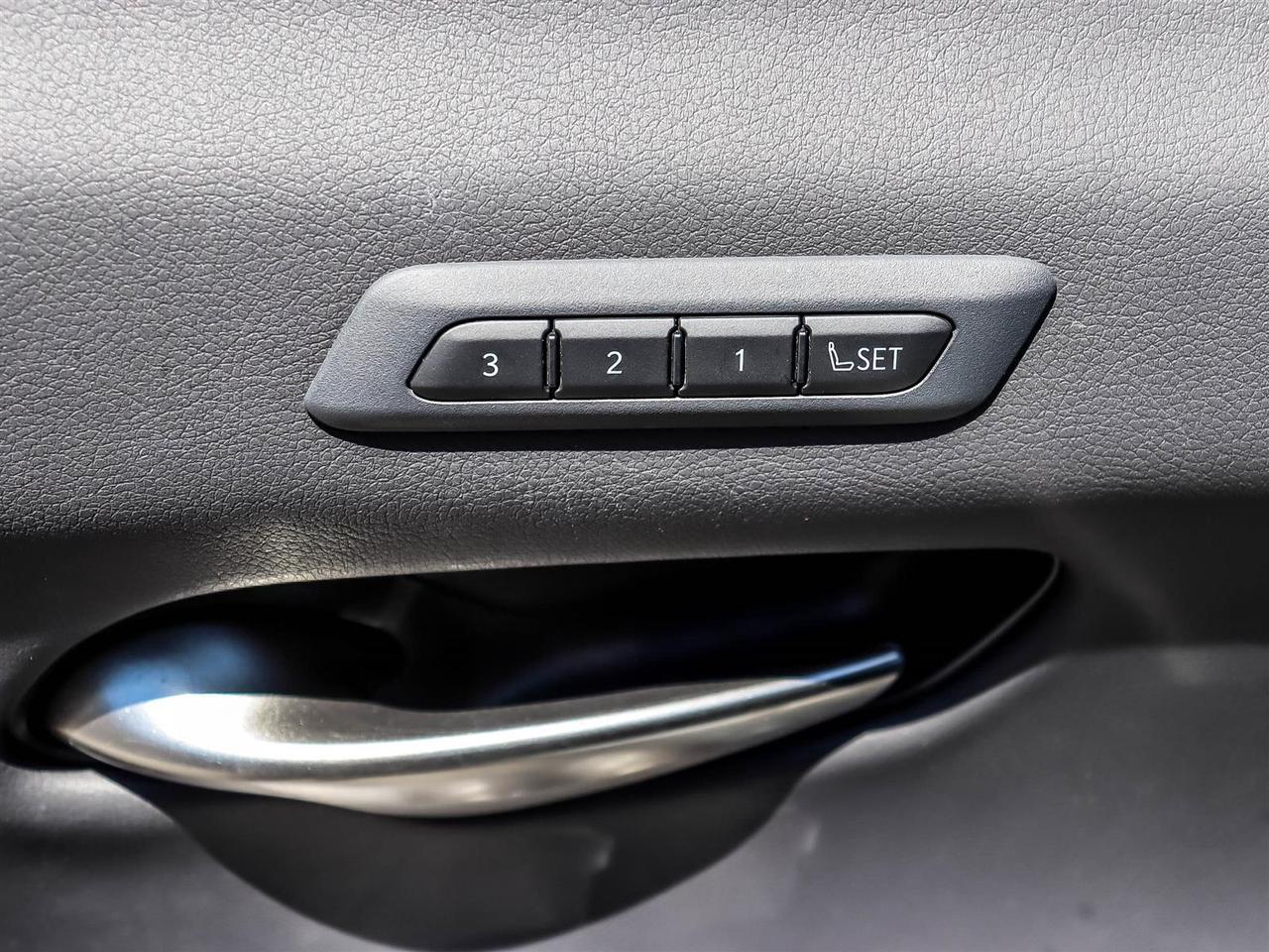 2024 Lexus UX UX 250h CVT Photo
