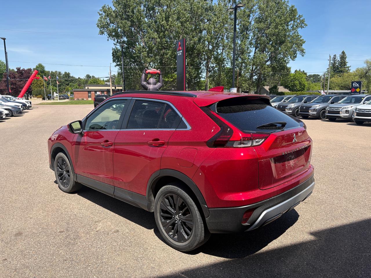 2022 Mitsubishi Eclipse Cross SEL 4dr S-AWC Photo4