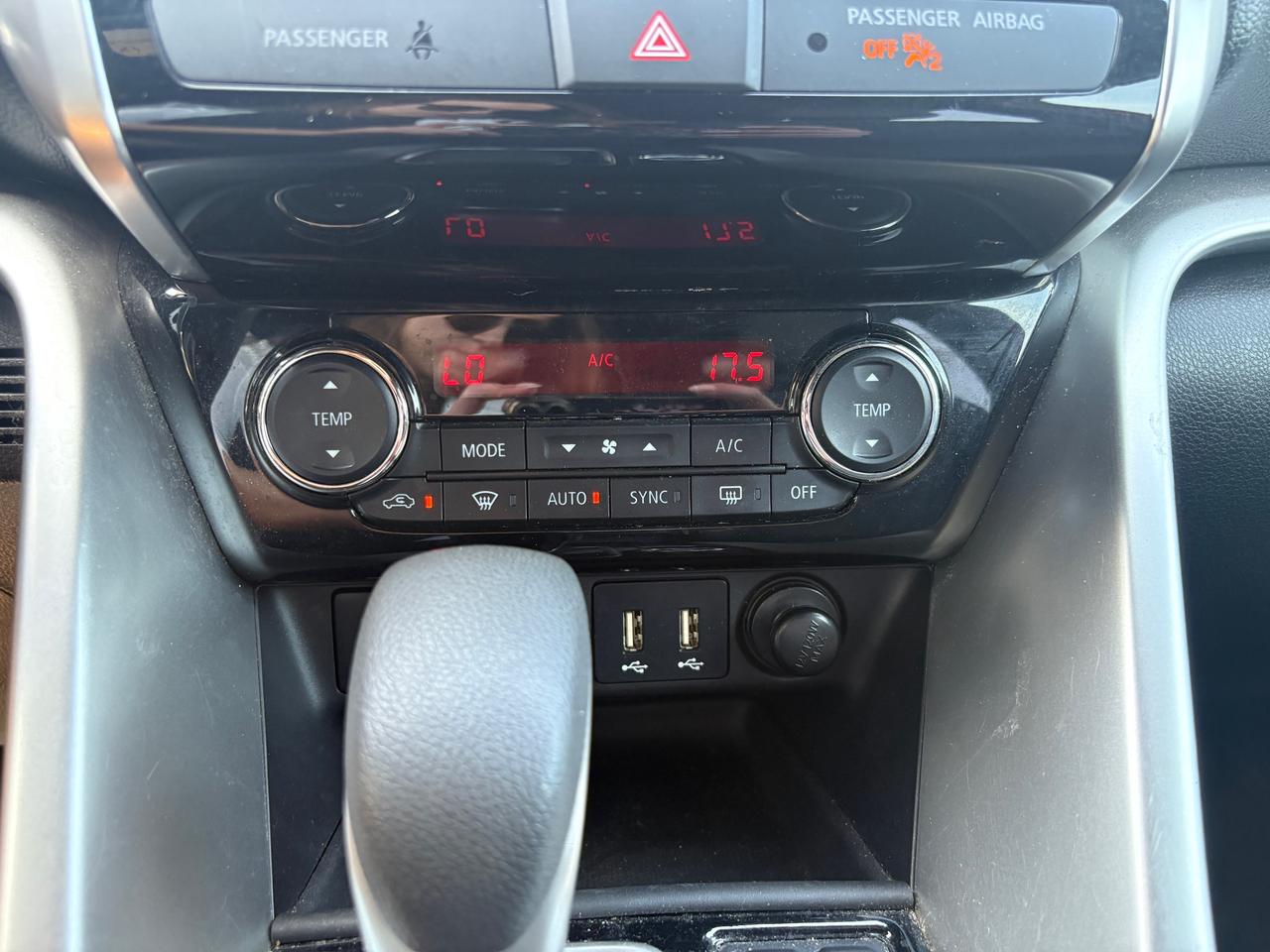 2022 Mitsubishi Eclipse Cross SEL 4dr S-AWC Photo