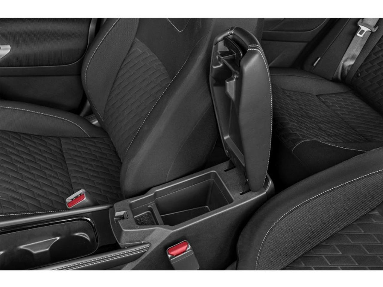 2025 Nissan Kicks Play SV 4dr Front-Wheel Drive Photo