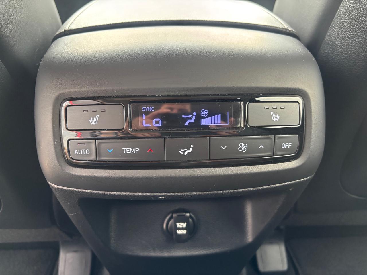 2024 Hyundai PALISADE Urban 8 Passenger 4dr All-Wheel Drive Photo