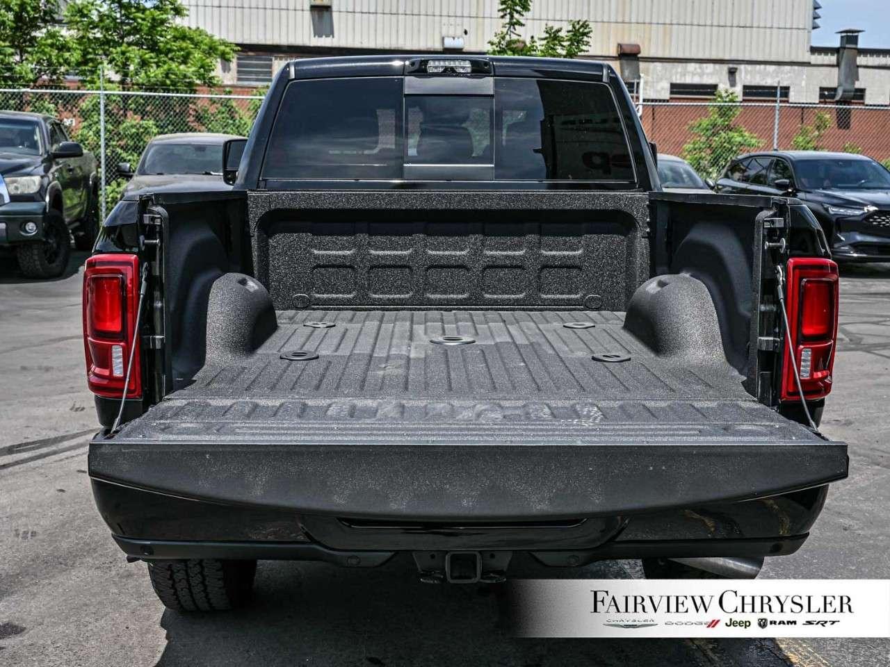 2026 RAM 2500 Limited 4x4 Mega Cab 6'4 Box MEGA   5TH WHEEL   NIGHT EDITION   POWER SUNROOF   CLEARANCE LAMPS   REAR AUTO LEVELLING Photo