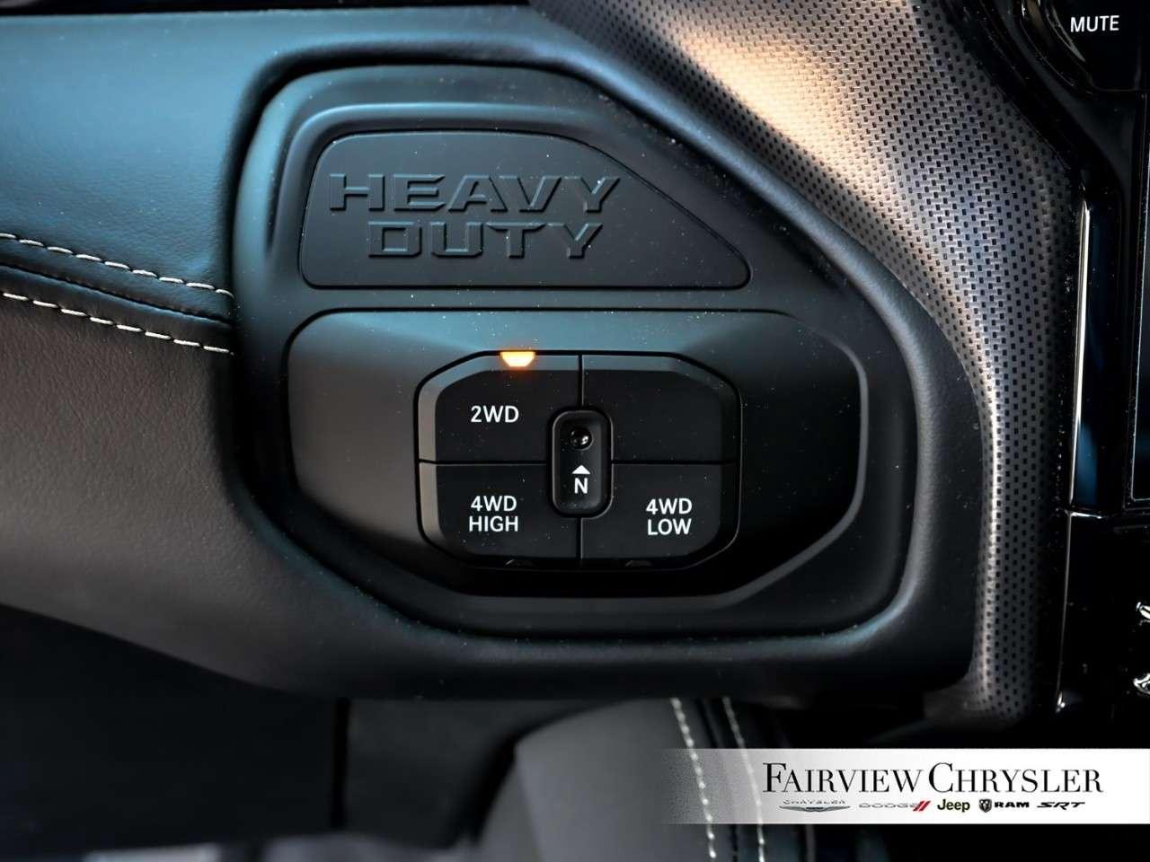 2026 RAM 2500 Limited 4x4 Mega Cab 6'4 Box MEGA   5TH WHEEL   NIGHT EDITION   POWER SUNROOF   CLEARANCE LAMPS   REAR AUTO LEVELLING Photo