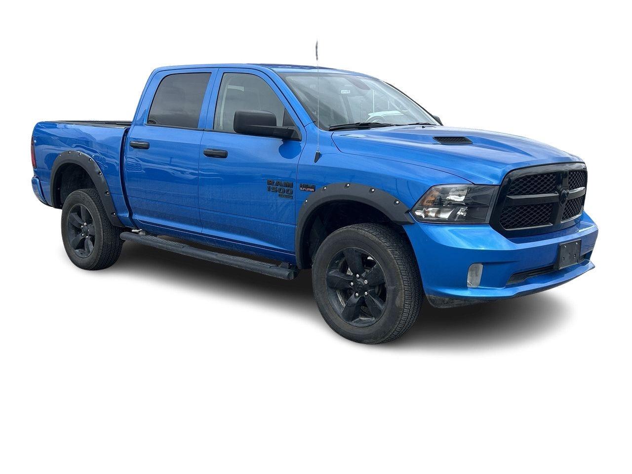 2023 RAM 1500 Classic ST (140.5 WB 5'7 Box) SWB V8 5.7L SUB ZERO PKG   N Photo