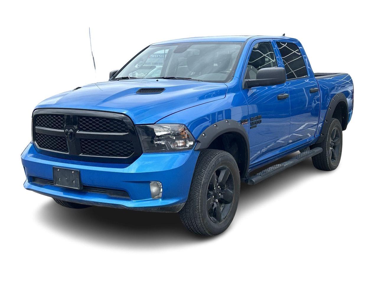2023 RAM 1500 Classic ST (140.5 WB 5'7 Box) SWB V8 5.7L SUB ZERO PKG   N Photo4