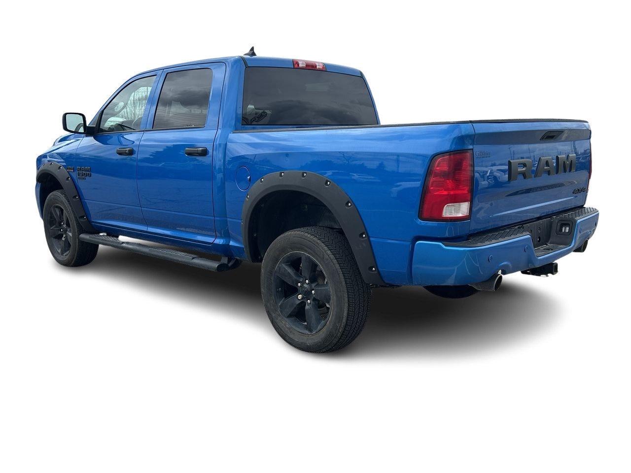 2023 RAM 1500 Classic ST (140.5 WB 5'7 Box) SWB V8 5.7L SUB ZERO PKG   N Photo