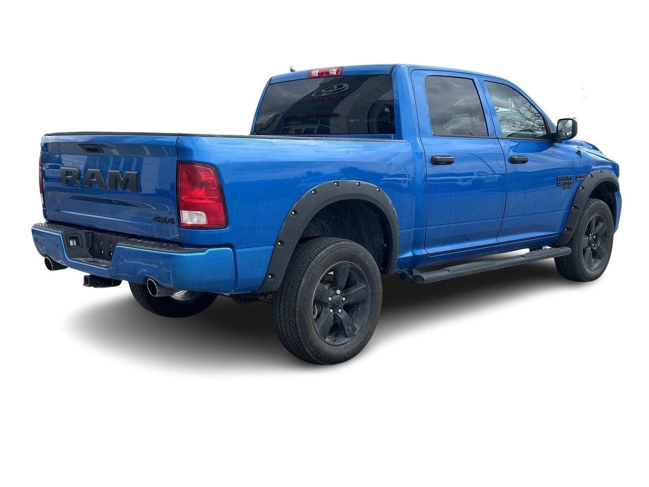 2023 RAM 1500 Classic ST (140.5 WB 5'7 Box) SWB V8 5.7L SUB ZERO PKG   N Photo