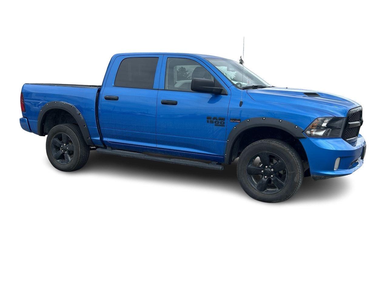 2023 RAM 1500 Classic ST (140.5 WB 5'7 Box) SWB V8 5.7L SUB ZERO PKG   N Photo