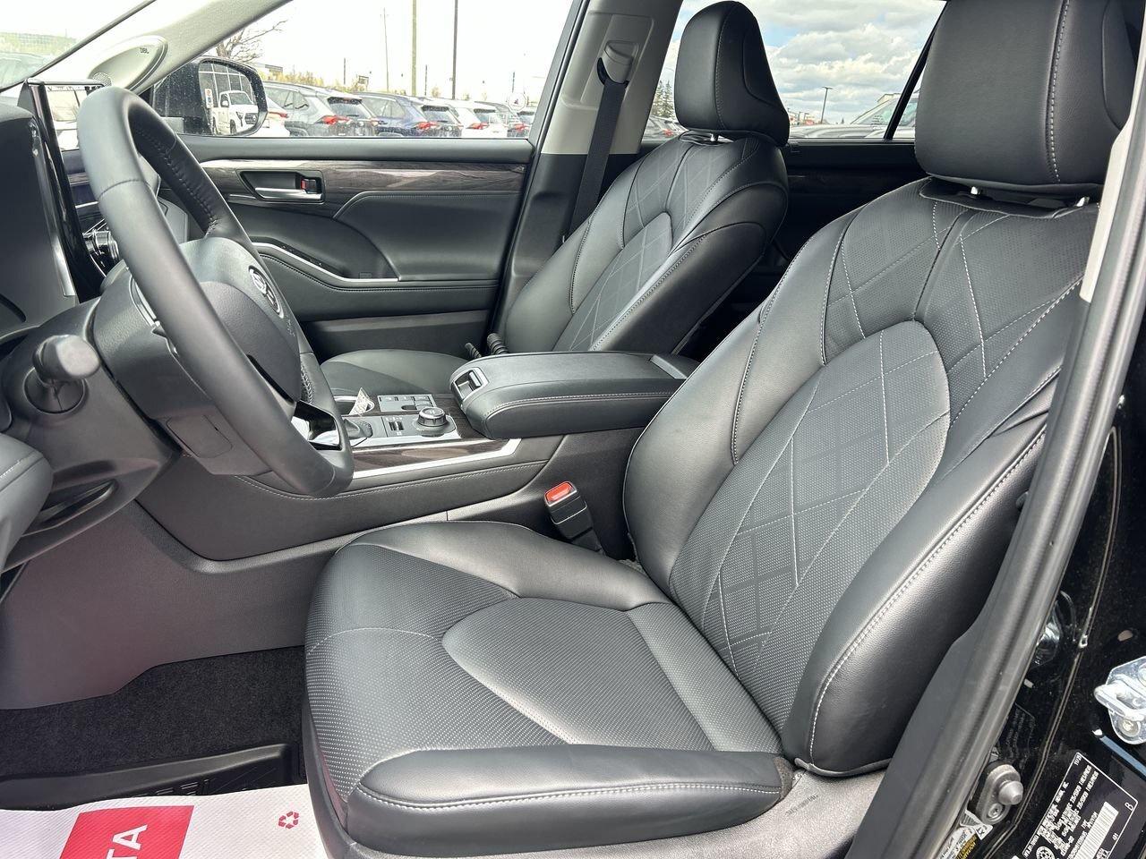 2026 Toyota Highlander Platinum AWD 6.95%TCUV   LEATHER   PANO SUNROOF Photo