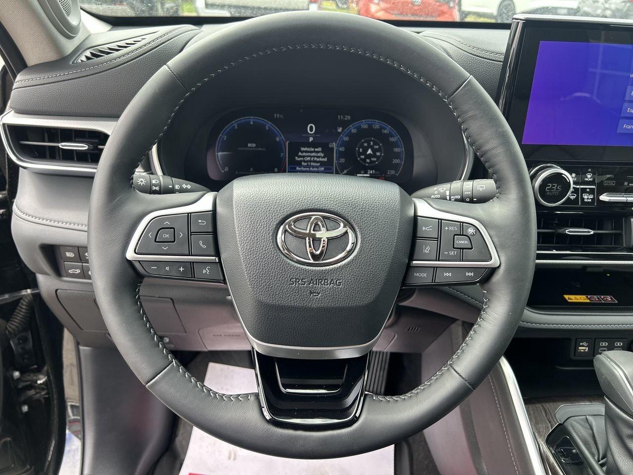 2026 Toyota Highlander Platinum AWD 6.95%TCUV   LEATHER   PANO SUNROOF Photo