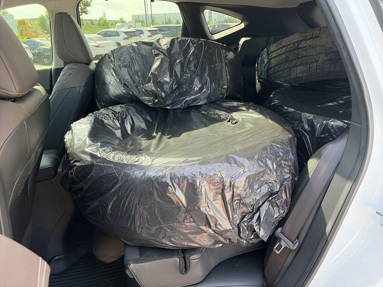 2025 Nissan Murano Platinum AWD WINTER TIRES   MASSAGE FRONT SEATS Photo