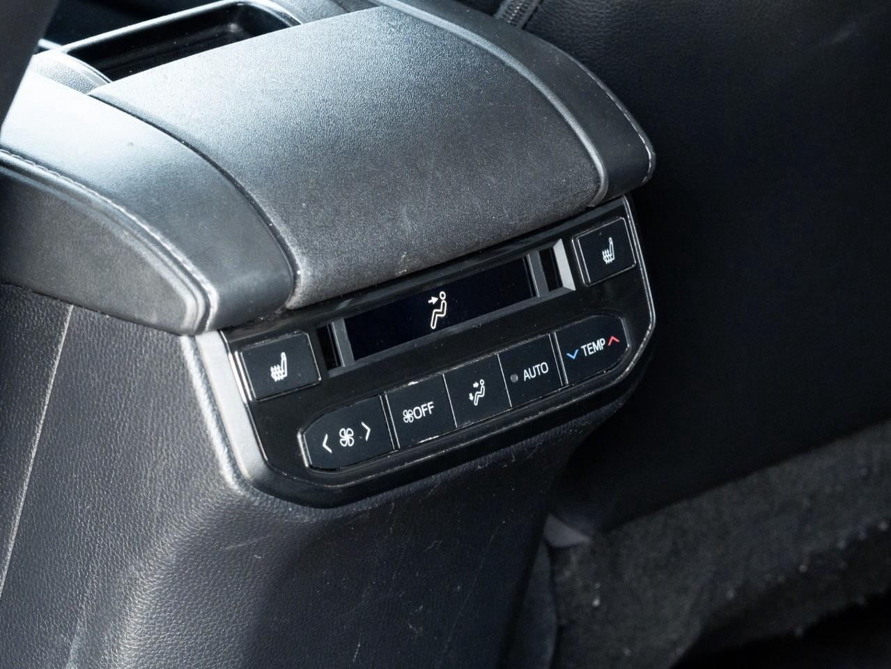 2022 Toyota Highlander Limited 4dr All-Wheel Drive Photo