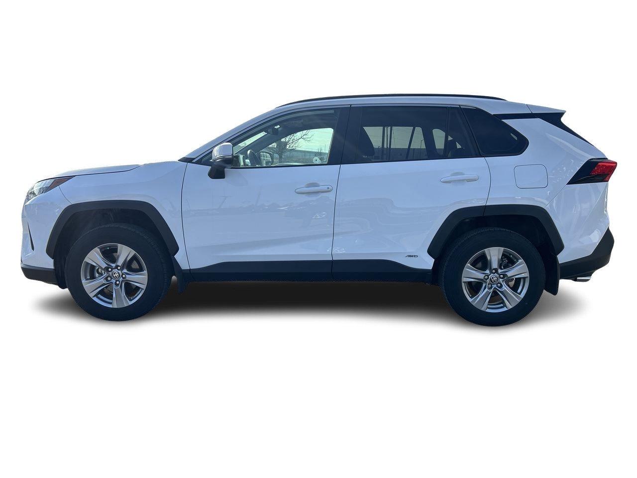 2025 Toyota RAV4 Hybrid XLE AWD 6.95%TCUV   SUNROOF   HEAT STEER   WIRELES Photo