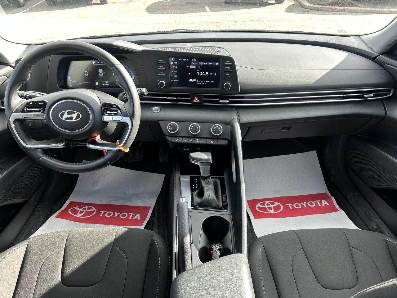 2025 Hyundai Elantra Preferred IVT CLOTH   HEAT STEER   BLINDSPOT MONIT Photo