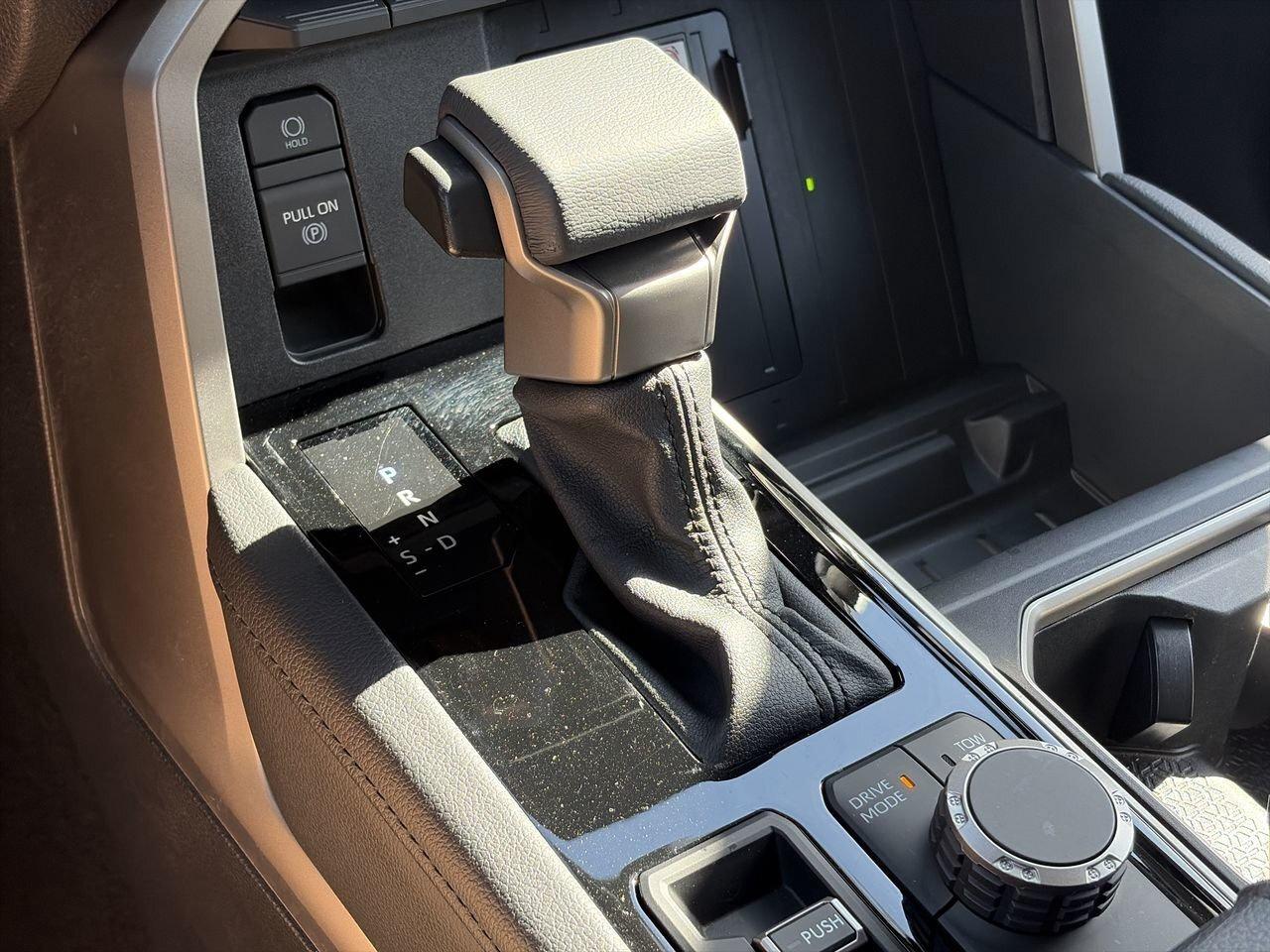 2024 Toyota Tundra CREWMAX LIMITED LONG BED 6.95%TCUV   PANO SUNROOF Photo