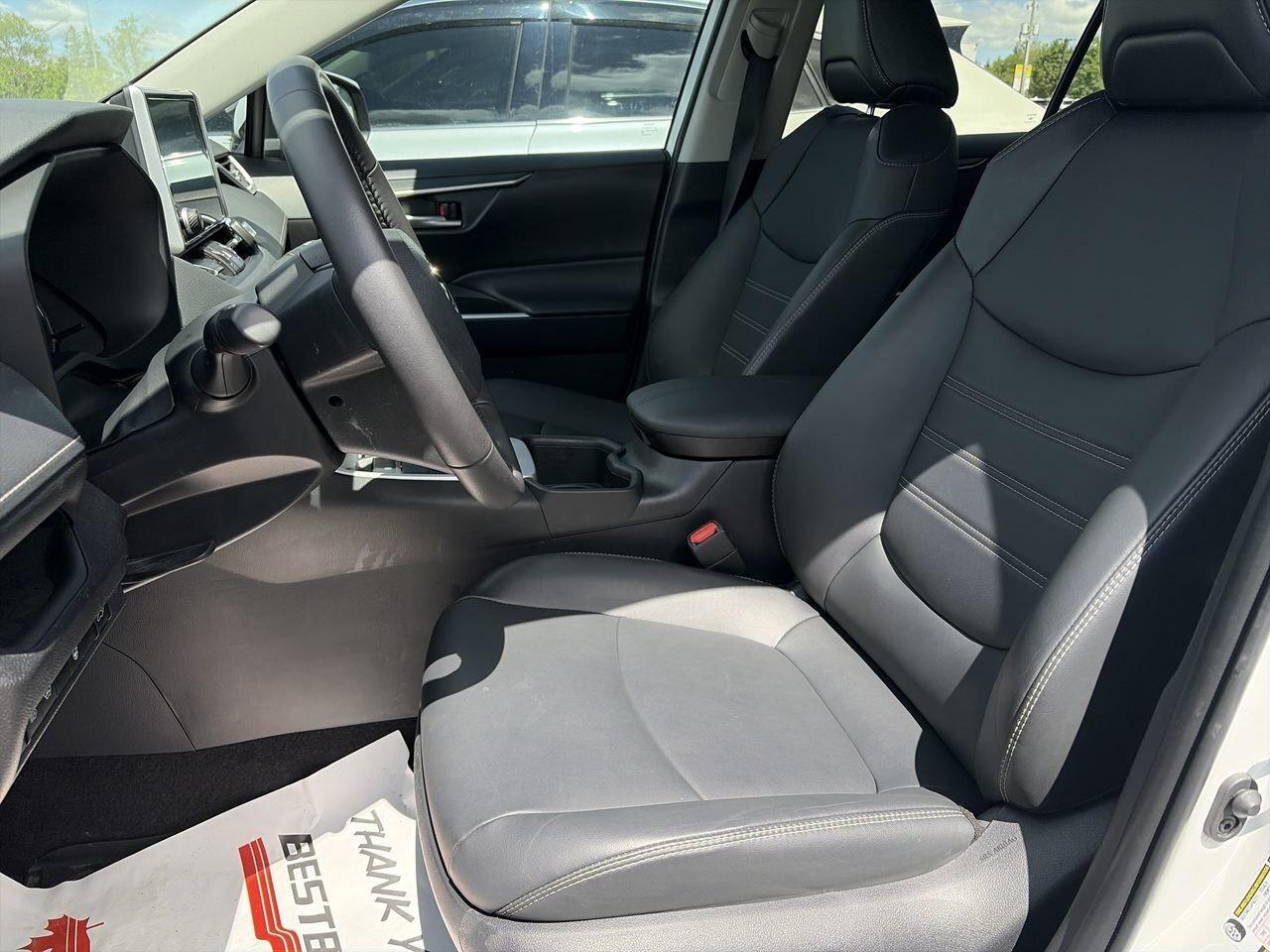 2024 Toyota RAV4 Hybrid XLE AWD PREMIUM PKG 6.95%TCUV   SOFTEX LEATHER   W Photo