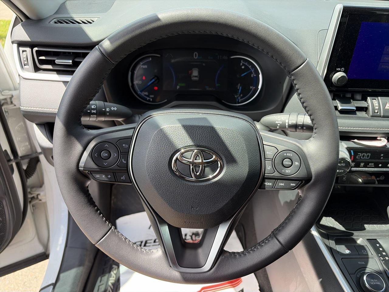 2024 Toyota RAV4 Hybrid XLE AWD PREMIUM PKG 6.95%TCUV   SOFTEX LEATHER   W Photo