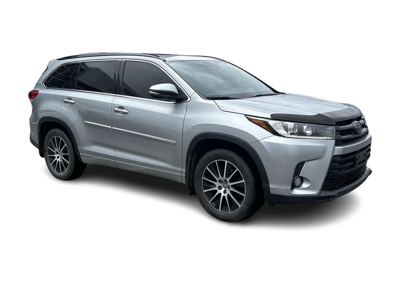 2018 Toyota Highlander XLE WITH SE PKG SOLD AS/IS   WINTER/SUMMER TIRES Photo