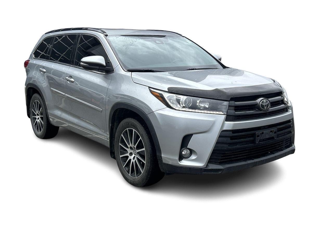 2018 Toyota Highlander XLE WITH SE PKG SOLD AS/IS   WINTER/SUMMER TIRES Photo