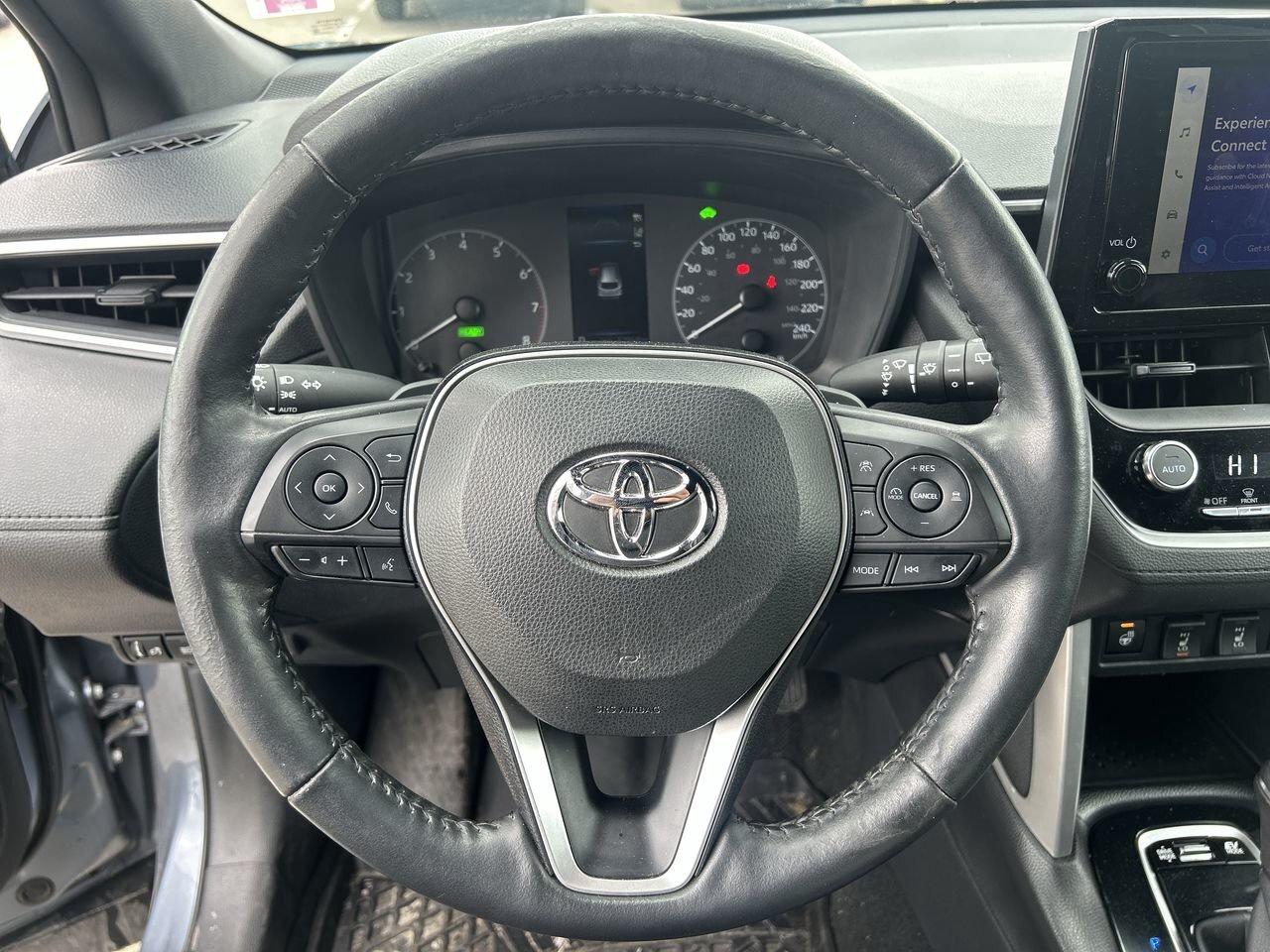 2023 Toyota Corolla Cross SE AWD 6.95% TCUV   CLOTH   HEAT STEER   HEAT SEAT Photo