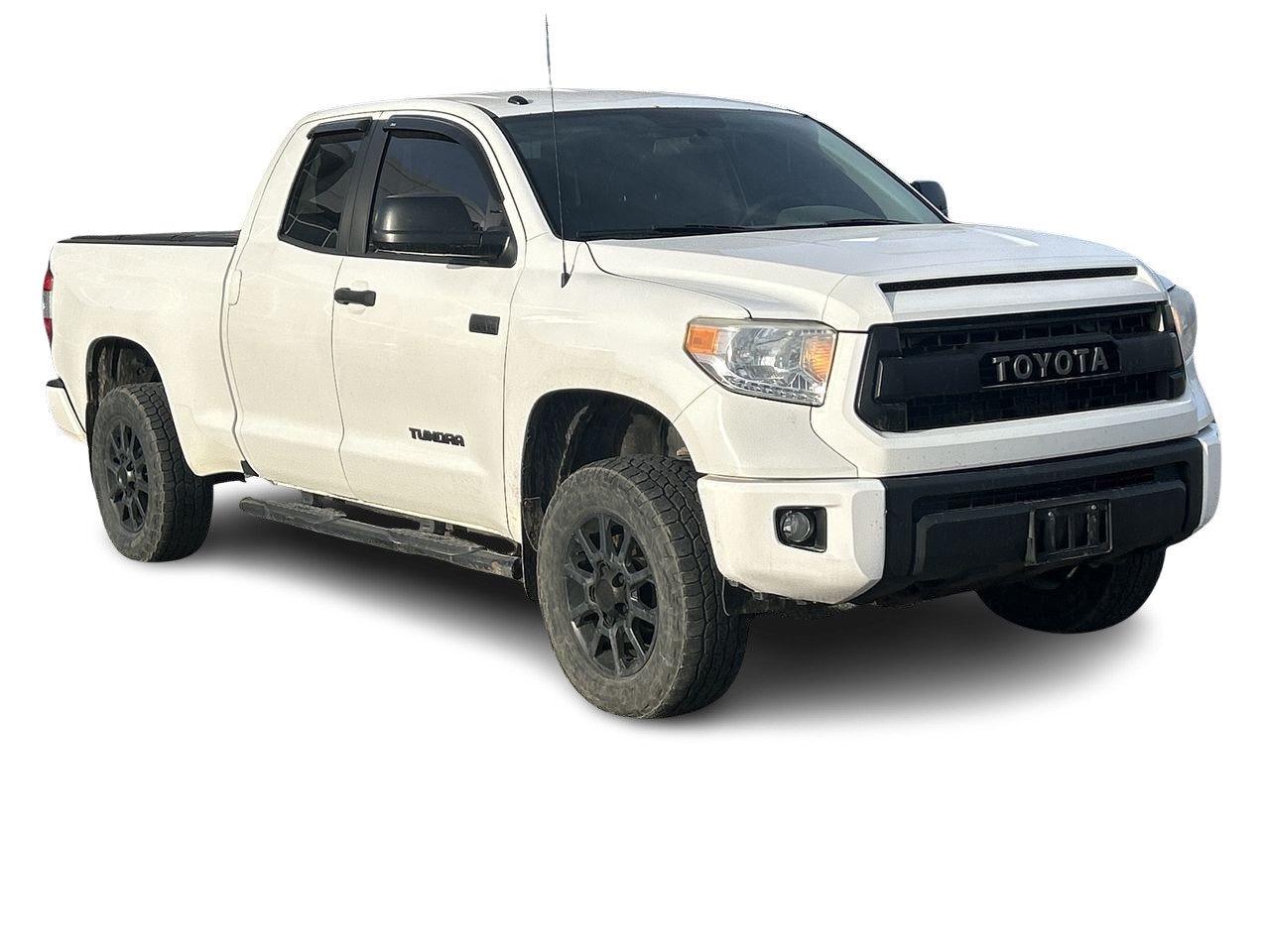 2016 Toyota Tundra SR 5.7L V8 4X4 LONG BED SOLD AS/IS   TONNEAU COVER Photo