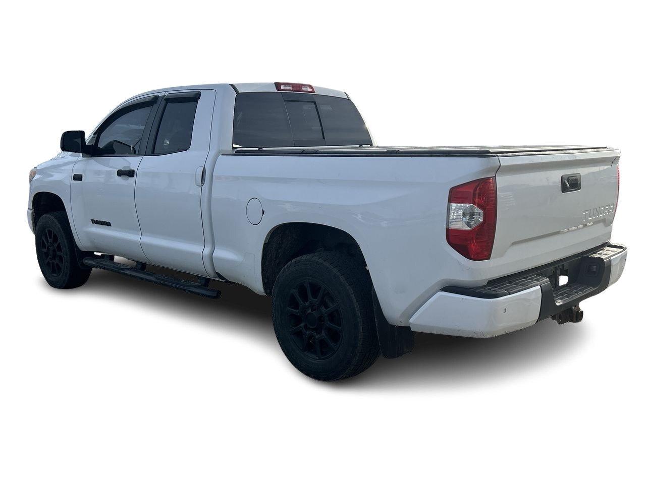 2016 Toyota Tundra SR 5.7L V8 4X4 LONG BED SOLD AS/IS   TONNEAU COVER Photo