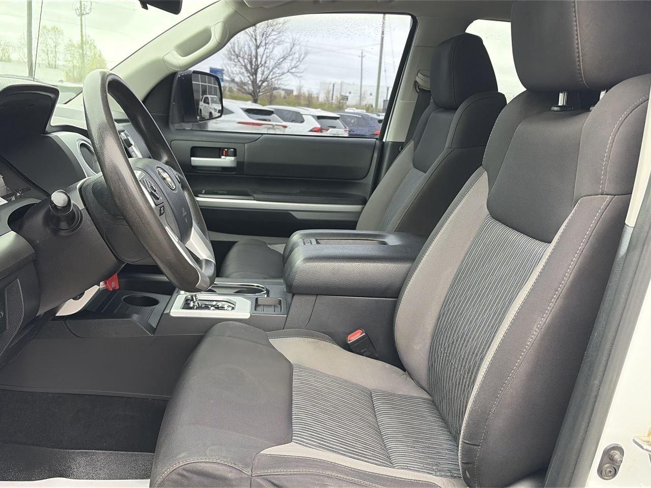 2016 Toyota Tundra SR 5.7L V8 4X4 LONG BED SOLD AS/IS   TONNEAU COVER Photo