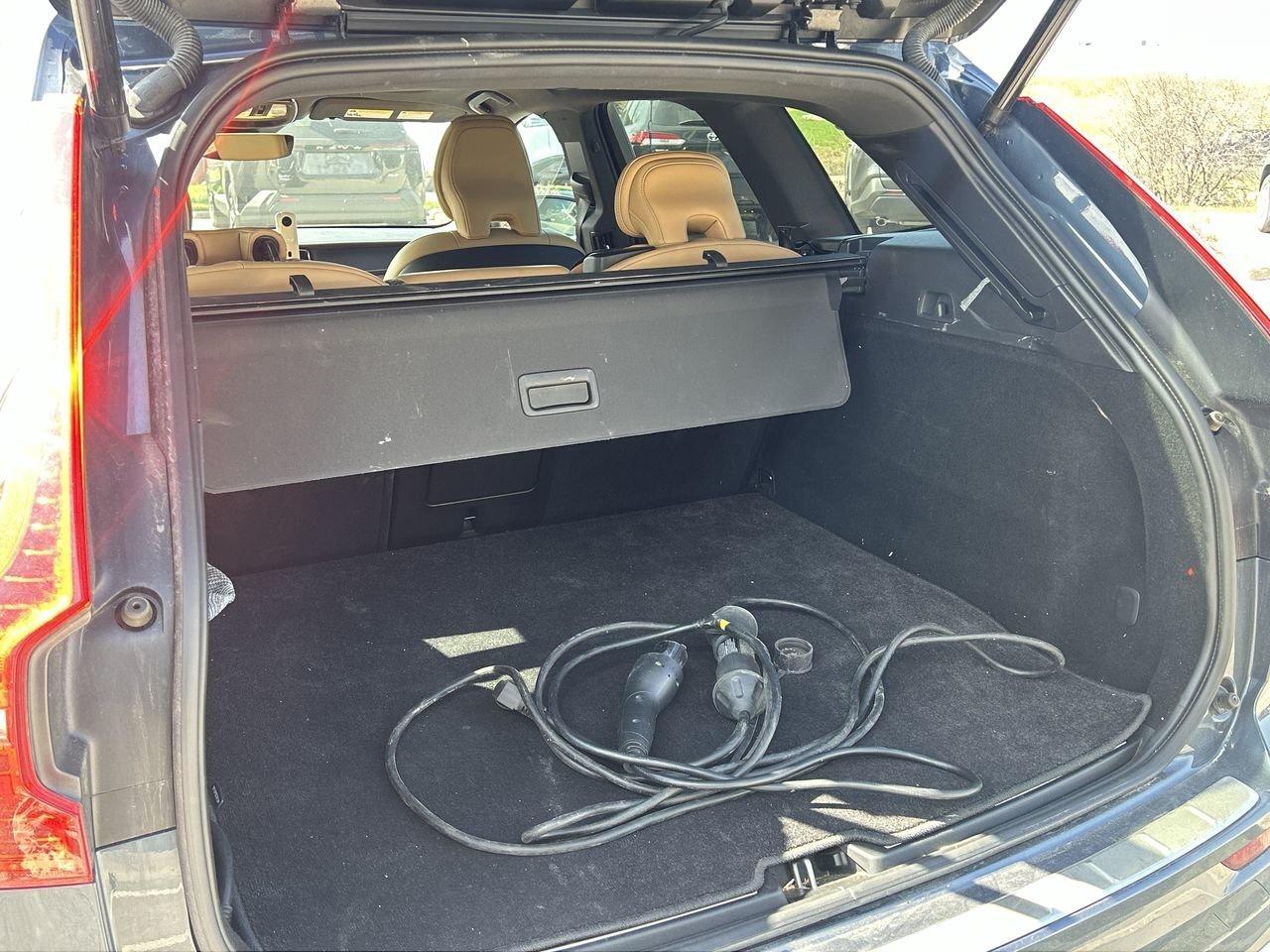 2022 Volvo XC60 Recharge Inscription AWD CLIMATE PKG   ADVANCED PK Photo