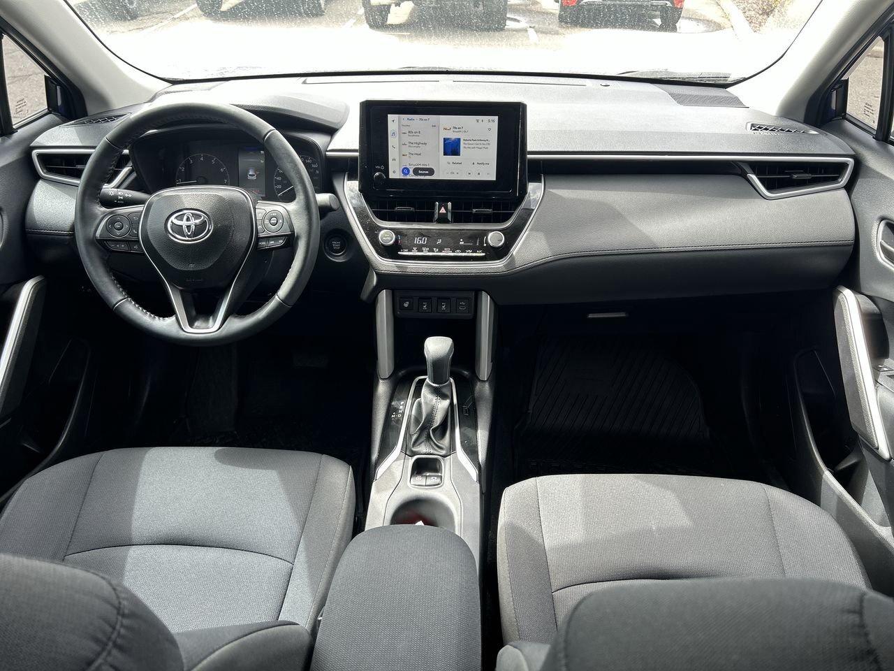2025 Toyota Corolla Cross LE AWD 6.95% TCUV   ALLOYS   HEATED SEATS   BACKUP Photo