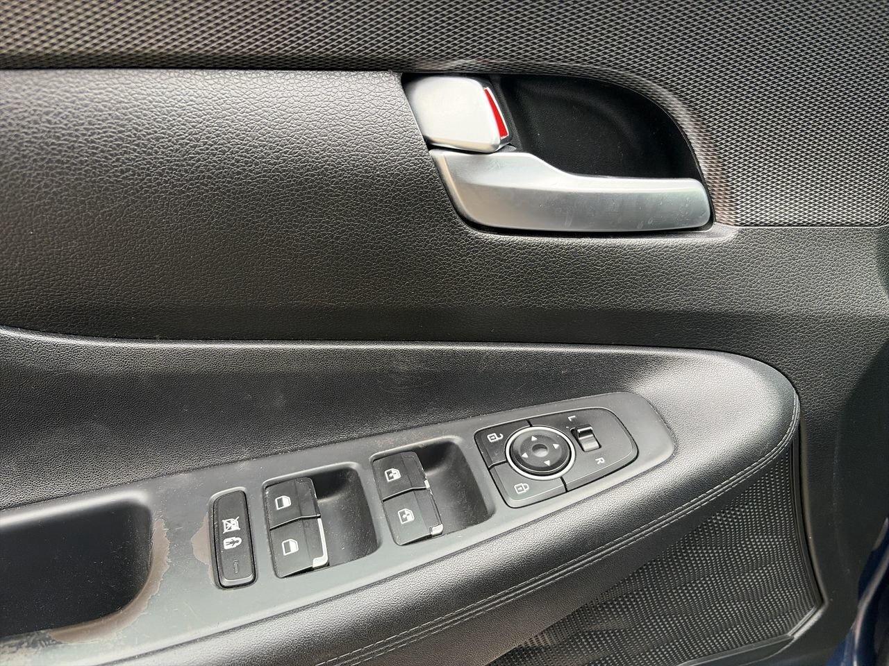 2019 Hyundai Santa Fe Preferred AWD 2.0T   HEATED STEERING/SEATS   BACKU Photo