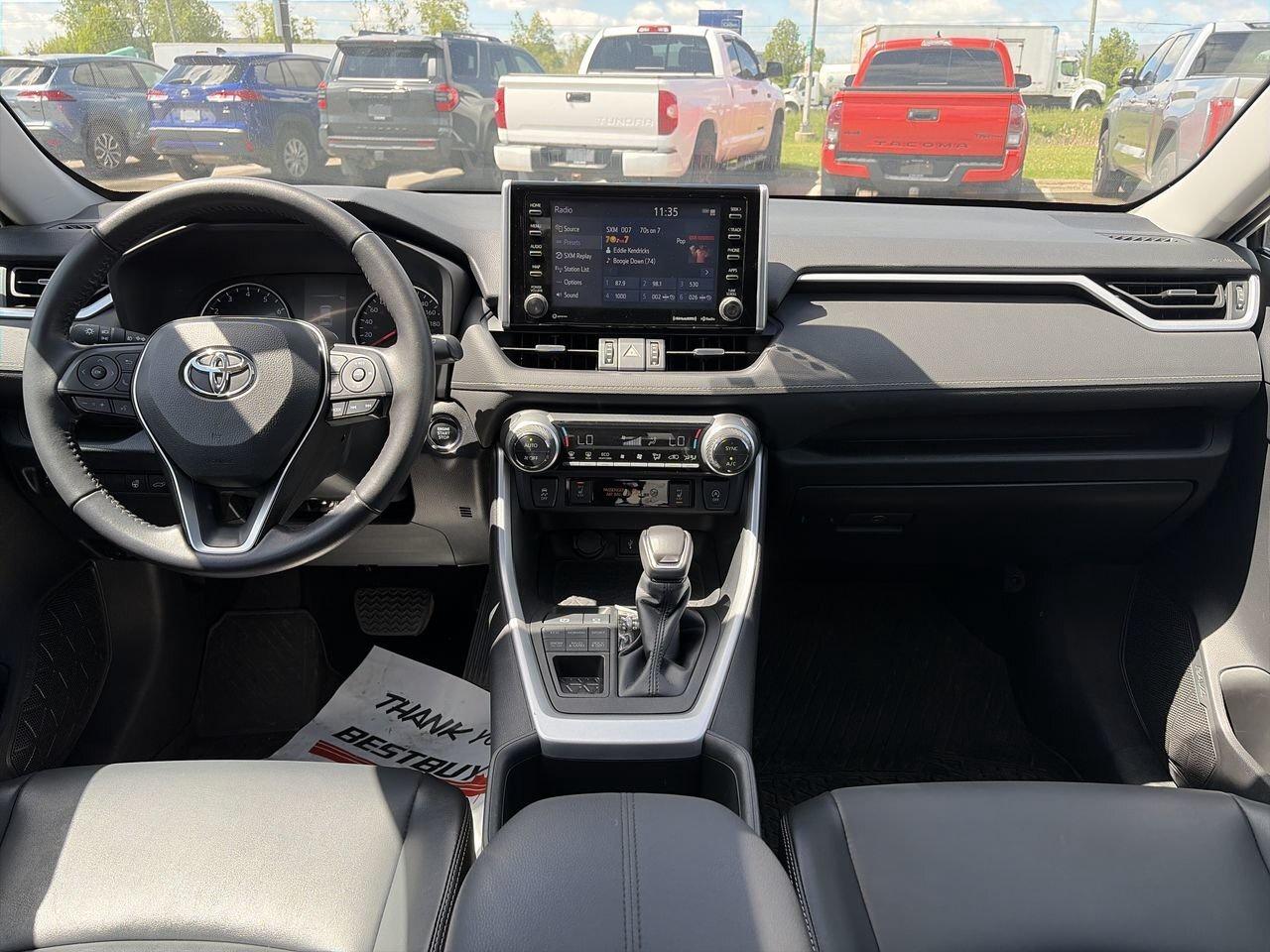 2022 Toyota RAV4 XLE AWD PREMIUM PKG 6.95%TCUV   LEATHER   SUNROOF Photo