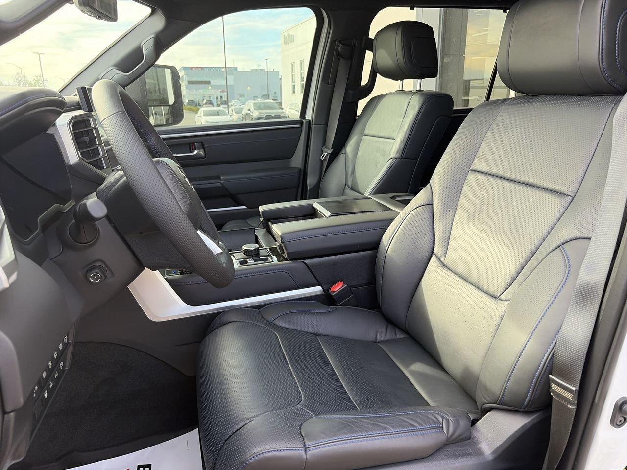2025 Toyota Sequoia Sequoia Platinum 6.95%TCUV   PANORAMIC MOONROOF Photo