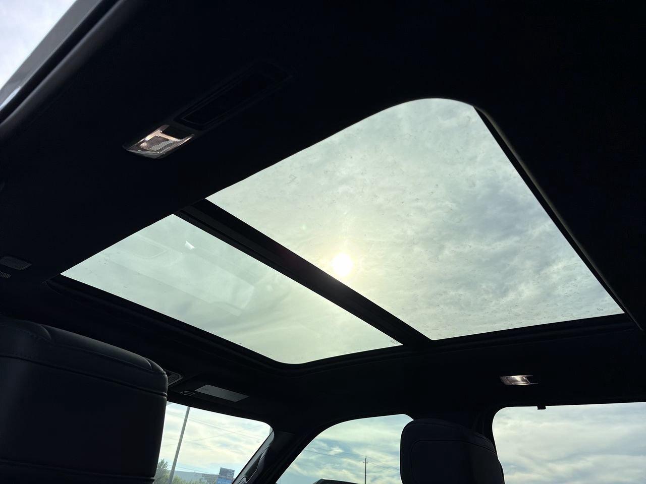 2025 Toyota Sequoia Sequoia Platinum 6.95%TCUV   PANORAMIC MOONROOF Photo