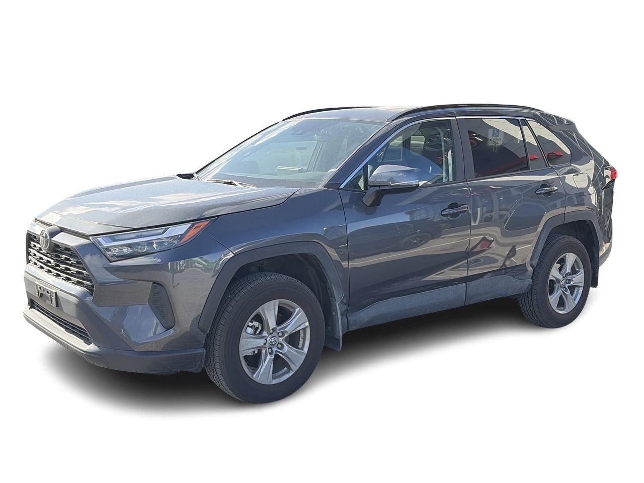 2025 Toyota RAV4 XLE AWD 6.95%TCUV   CLOTH   SUNROOF   HEAT STEER Photo
