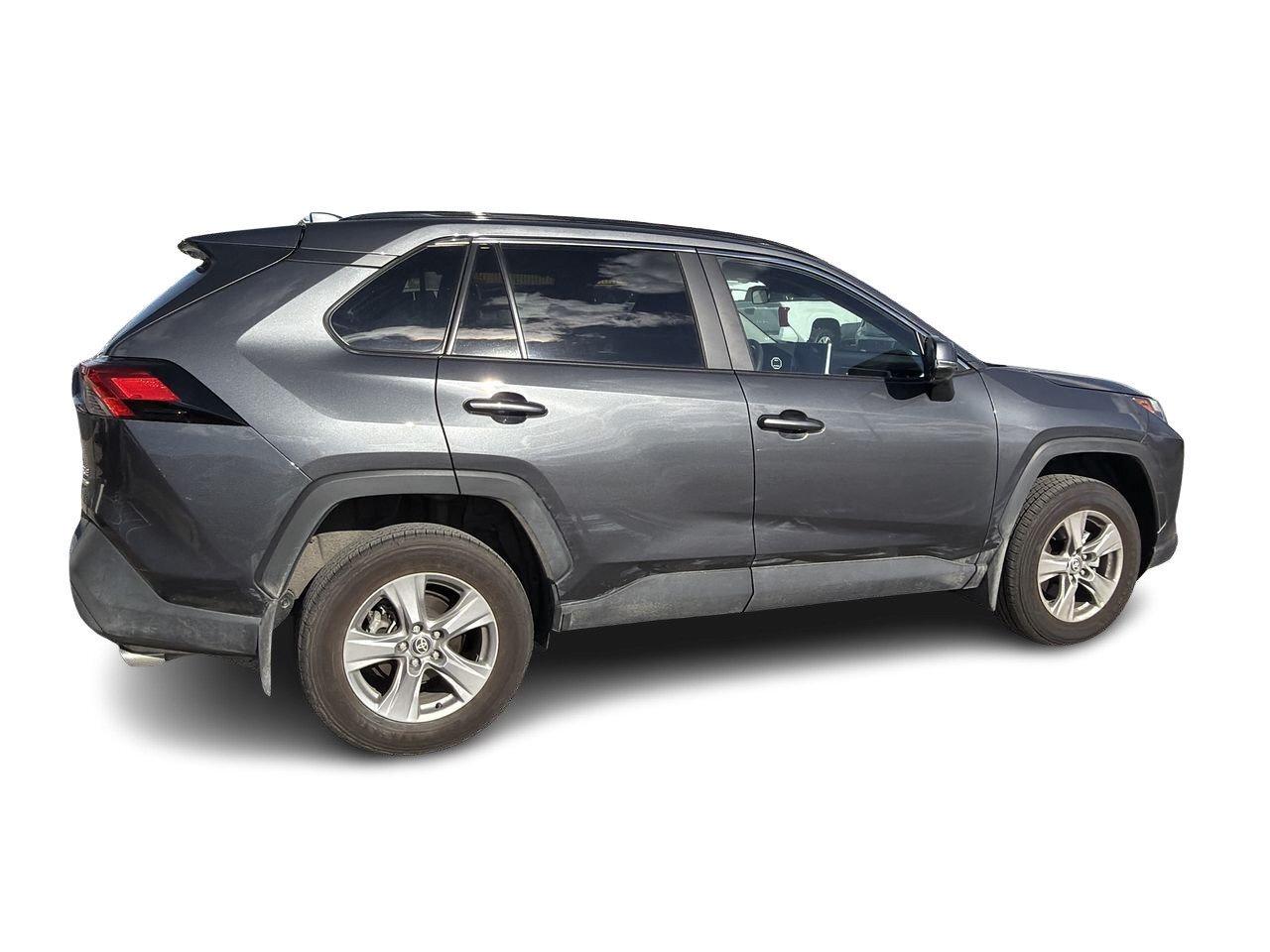 2025 Toyota RAV4 XLE AWD 6.95%TCUV   CLOTH   SUNROOF   HEAT STEER Photo